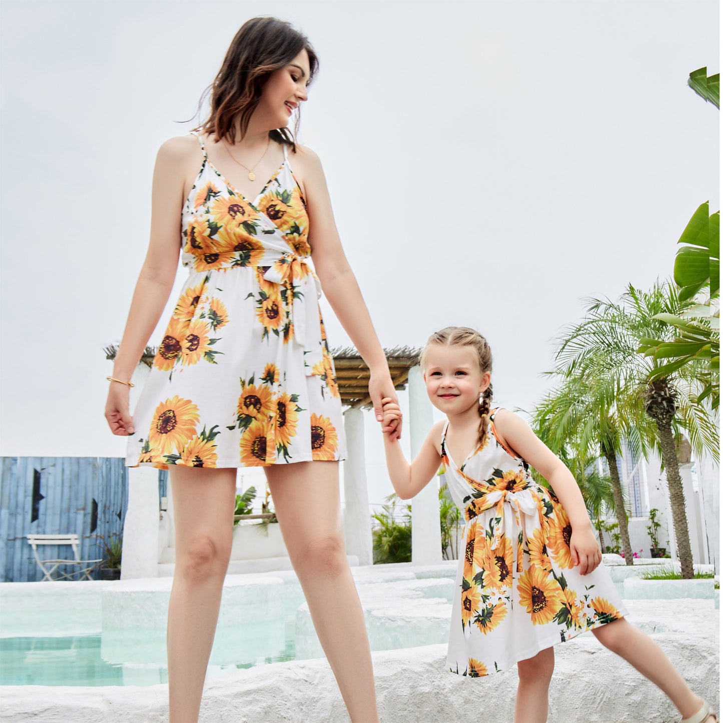 Parent-child Wear Leisure Vacation Waist Trimming Loose Printing Mid-length Dress